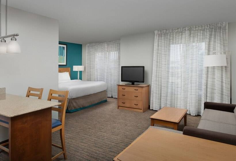 스탠다드 스튜디오, Residence Inn Chico