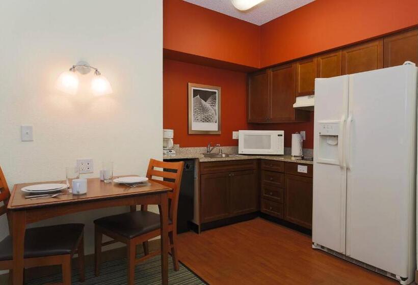 스탠다드 스튜디오, Residence Inn By Marriott Fort Smith