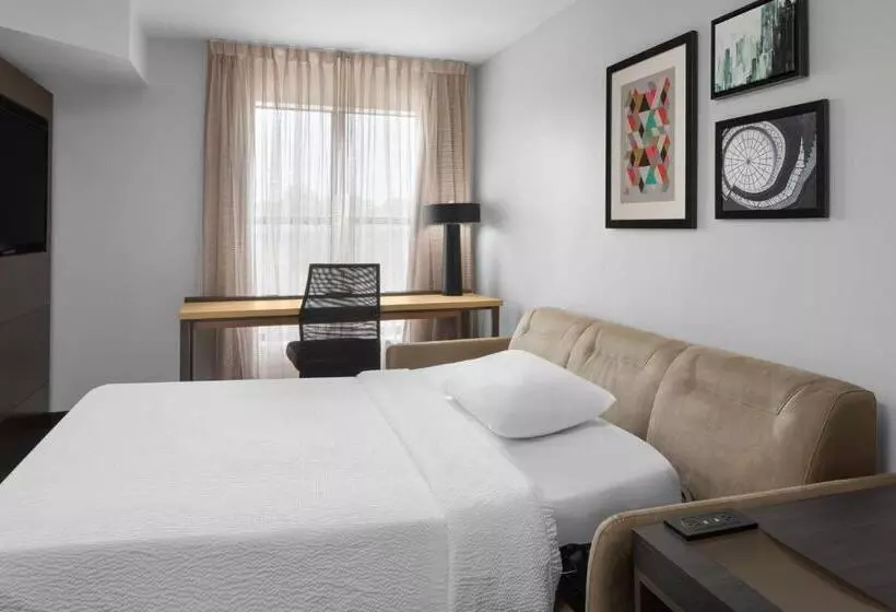 استودیوی لوکس, Residence Inn Fort Worth Cultural District