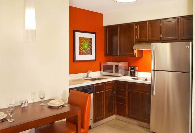 سوییت, Residence Inn Hartford Manchester