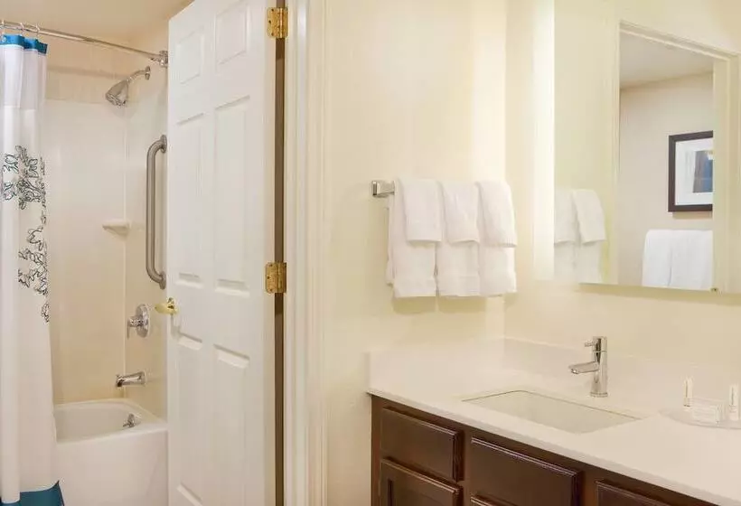 ２ベッドスイートルーム, Residence Inn Hartford Manchester