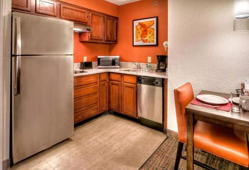 キングサイドベッドのスタンダードワンルーム, Residence Inn Memphis Germantown