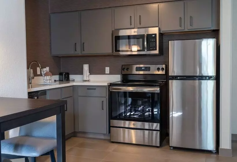Sviitti Liikuntarajoitteisille, Residence Inn By Marriott Princeton At Carnegie Center