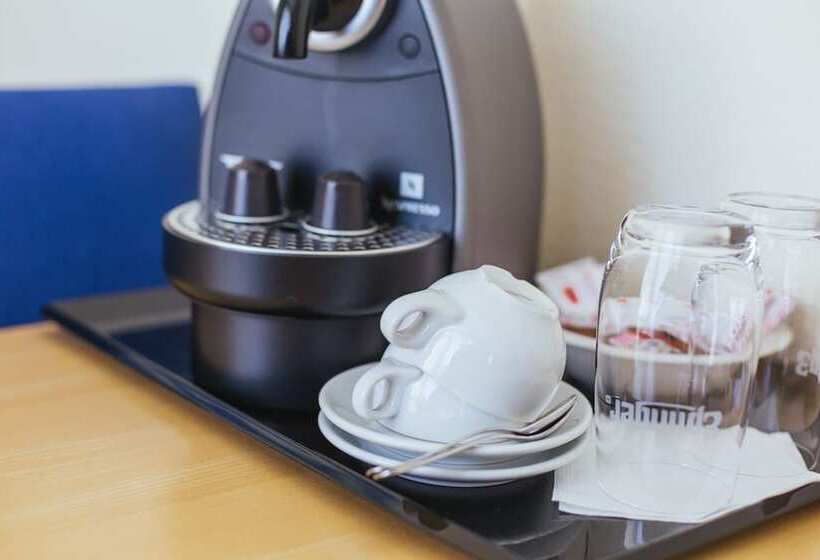 バルコニー付きジュニアスイート, Royal Hotel   Urban Living