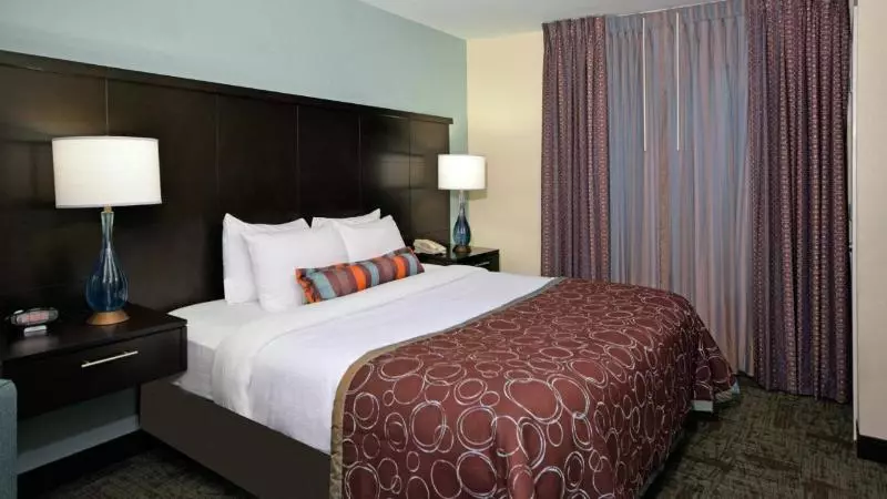 スタンダードスタジオ, Staybridge Suites   Cincinnati North, An Ihg