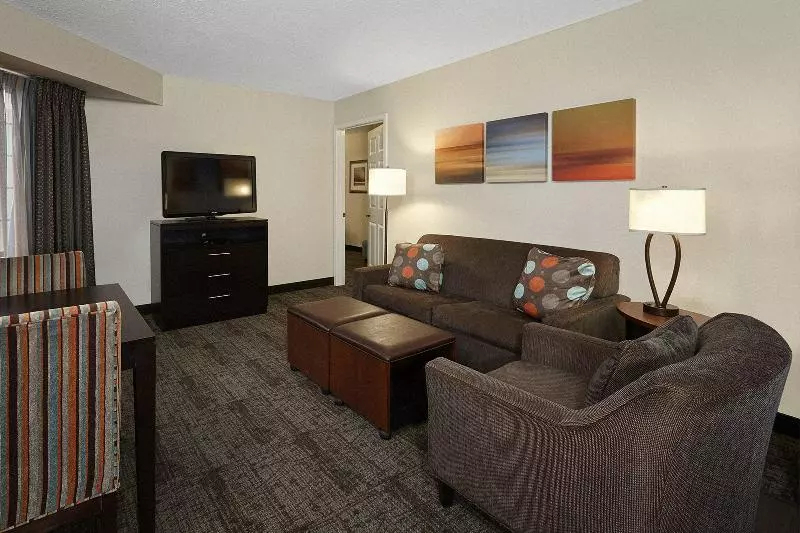 سوئیت 2 خوابه, Staybridge Suites South Springfield By Ihg