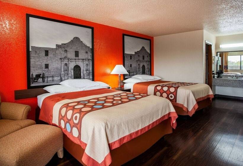 ２ダブルベッドのスタンダードルーム, Super 8 By Wyndham Giddings