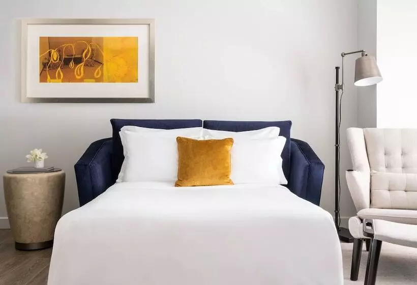 سوییت با چشمانداز دریا, The Ritzcarlton, South Beach