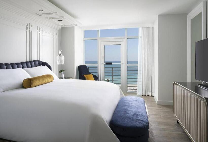 스탠다드 룸 킹사이즈 침대, The Ritzcarlton, South Beach