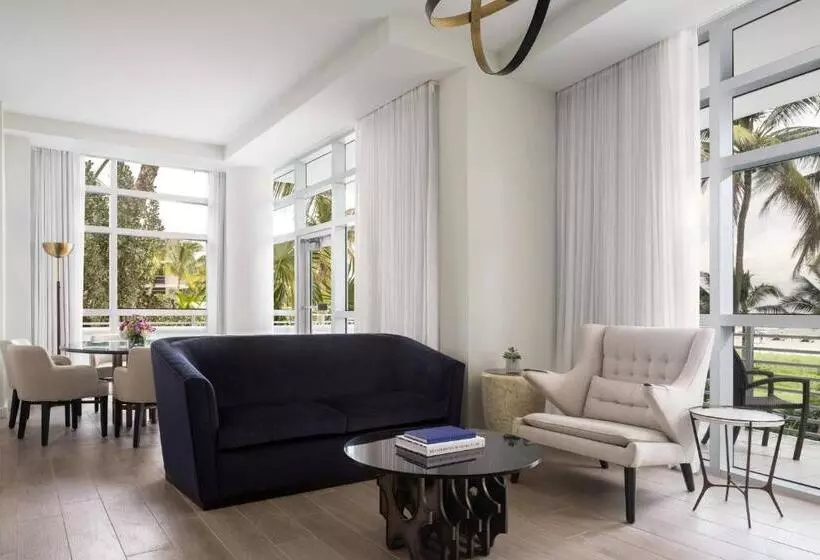 سوییت با چشمانداز دریا, The Ritzcarlton, South Beach