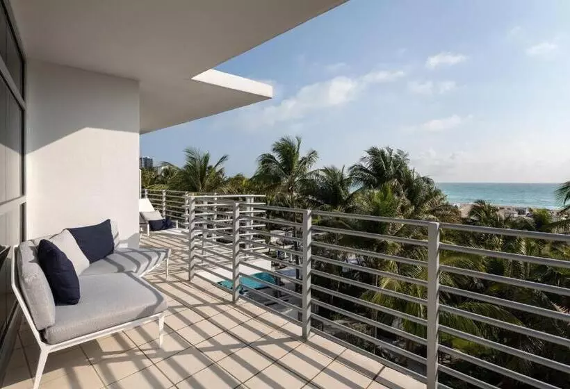 سوئیت برای معلولان, The Ritzcarlton, South Beach