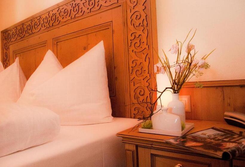 スタンダードトリプルルーム, Sporthotel Wildstrubel