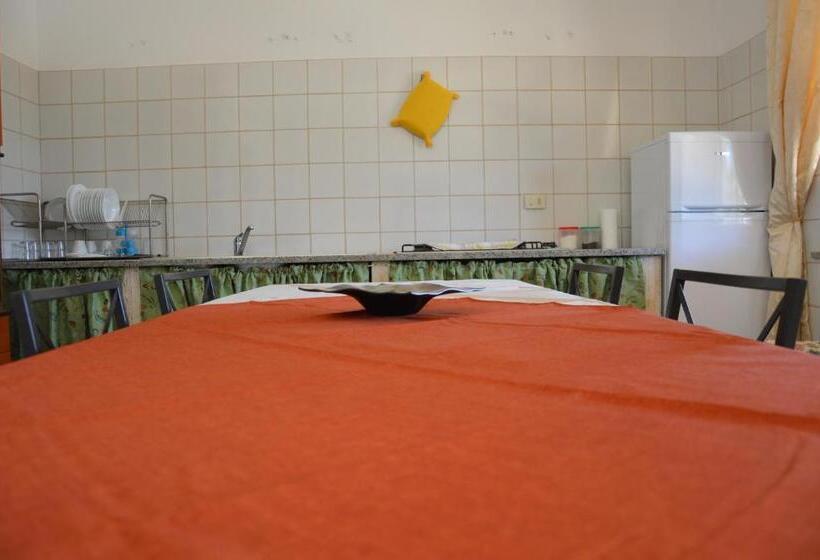 침실 2개 아파트, Azienda Agrituristica Carida