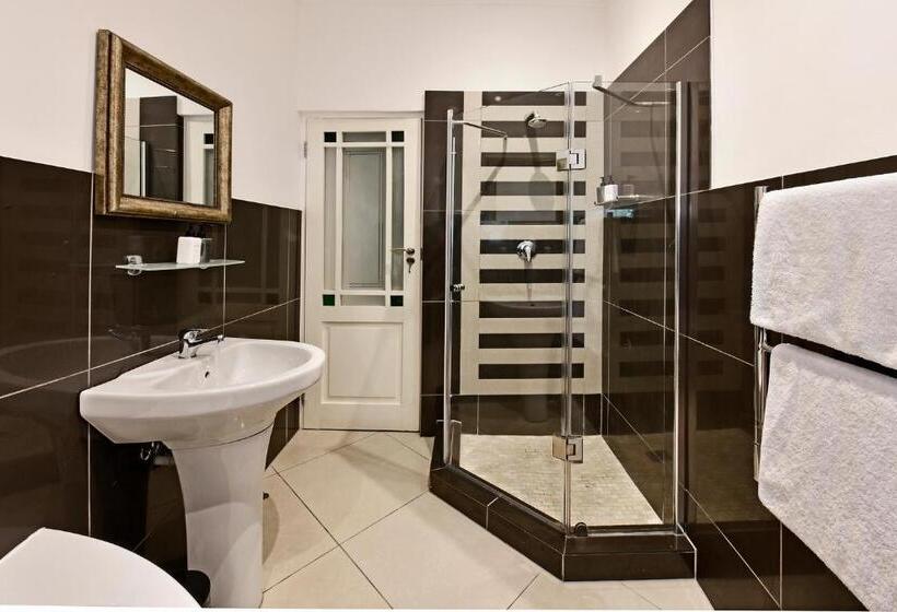 Номер Премиум, The Coach House