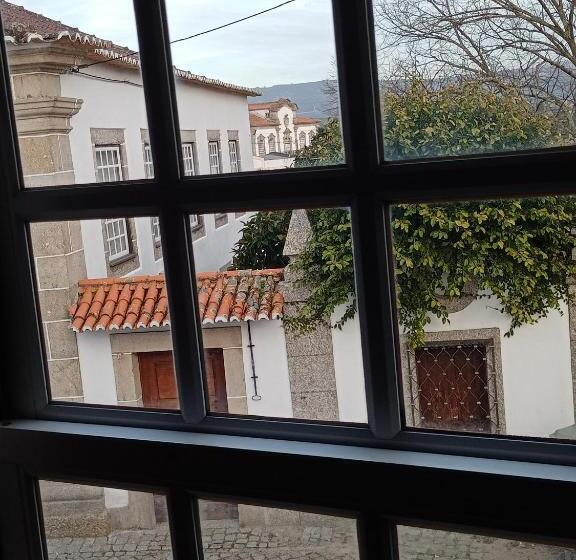 Дом 2 Спальни, Casas Do Durão Memories House