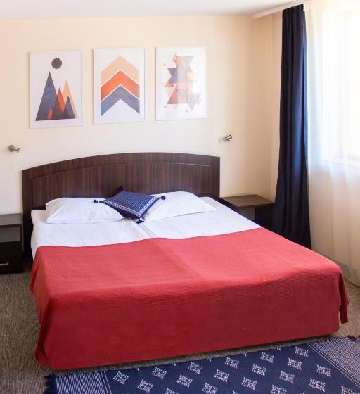 جناح, Meteor Family