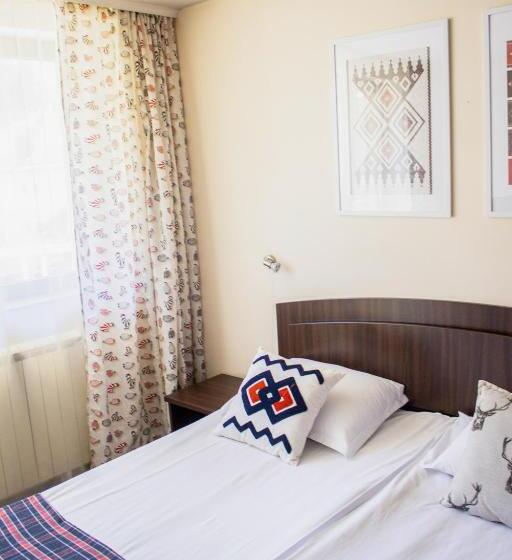 جناح, Meteor Family