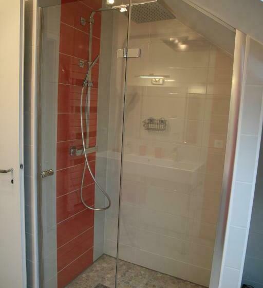 غرفة قياسية, Les Chambres Du Beau Regard