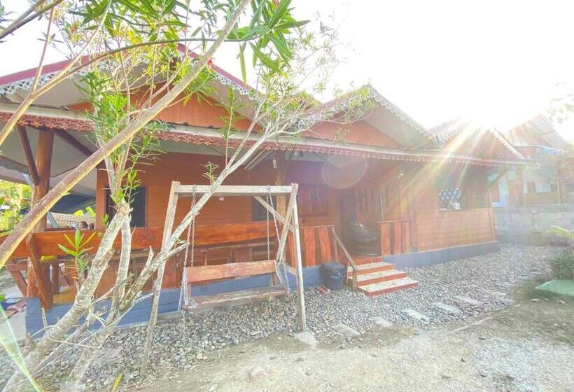 Standard Room, บ้านหมอบิวรีสอร์ทเชียงคาน Baanmhorbiwresortchiangkhan