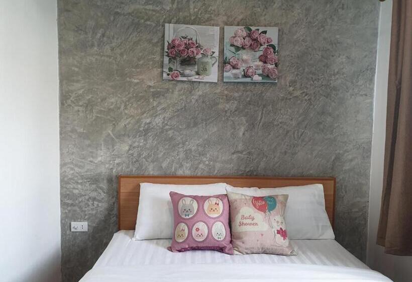 Standard Room, บ้านหมอบิวรีสอร์ทเชียงคาน Baanmhorbiwresortchiangkhan