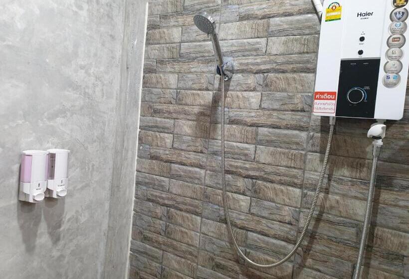 Номер Стандарт Вид на Сад, บ้านหมอบิวรีสอร์ทเชียงคาน Baanmhorbiwresortchiangkhan
