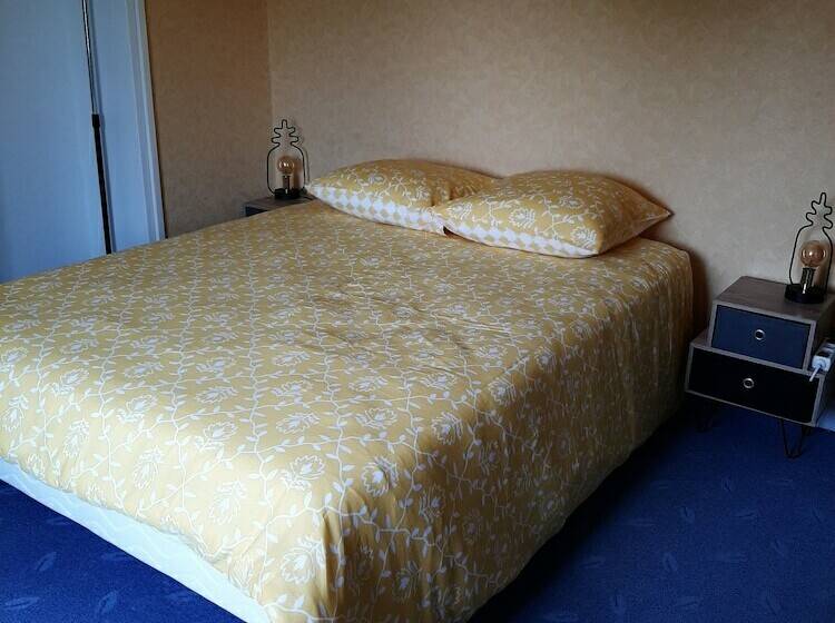 غرفة قياسية, Les 3 Cailloux Bar Restaurant