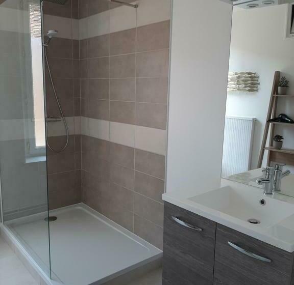 غرفة قياسية, Les 3 Cailloux Bar Restaurant