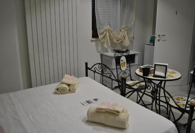 اتاق استاندارد سه نفره, B&b Villa Asia