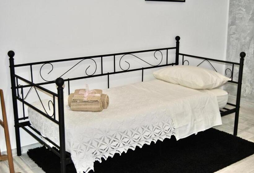 اتاق استاندارد سه نفره, B&b Villa Asia
