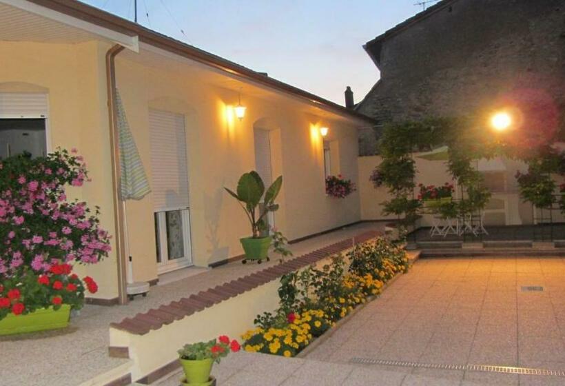 חדר סטנדרט, Les Glycines