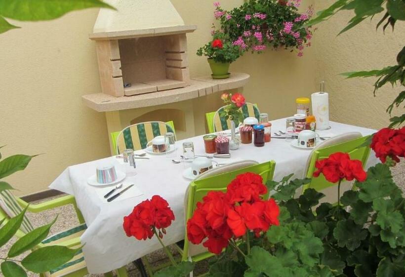 חדר סטנדרט, Les Glycines