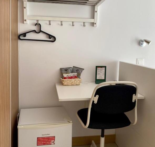 スタンダードシングルルーム, Hostel Charme Da Graça