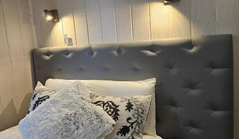 スタンダードシングルルーム, Hostel Charme Da Graça