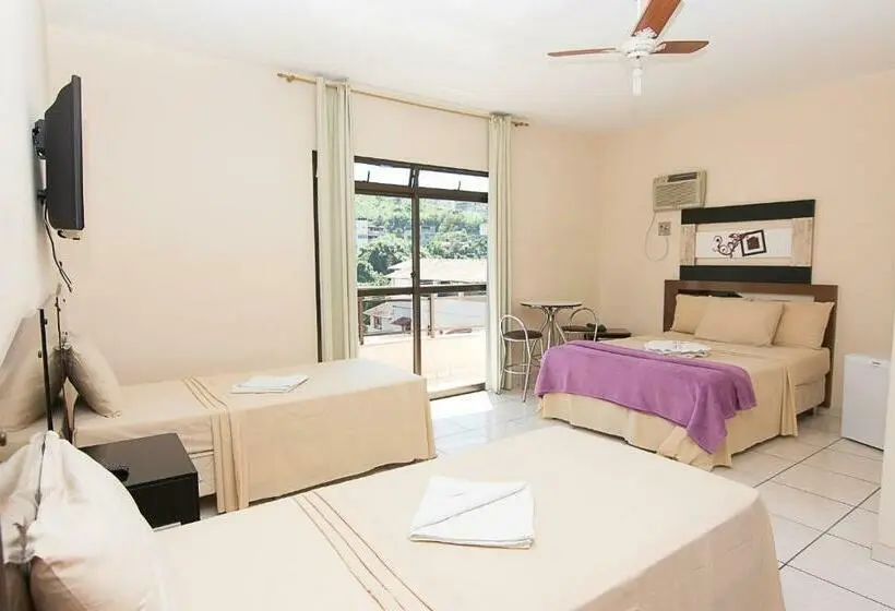 デラックスの4人部屋, Gabvini