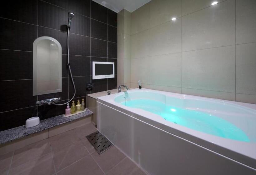 Номер Стандарт, Jewel Hotel Luxury Modern