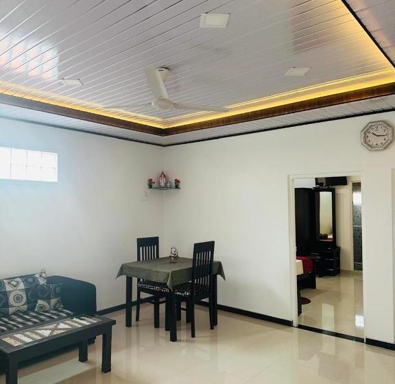 Quarto Estandar, Funwhales Rest House