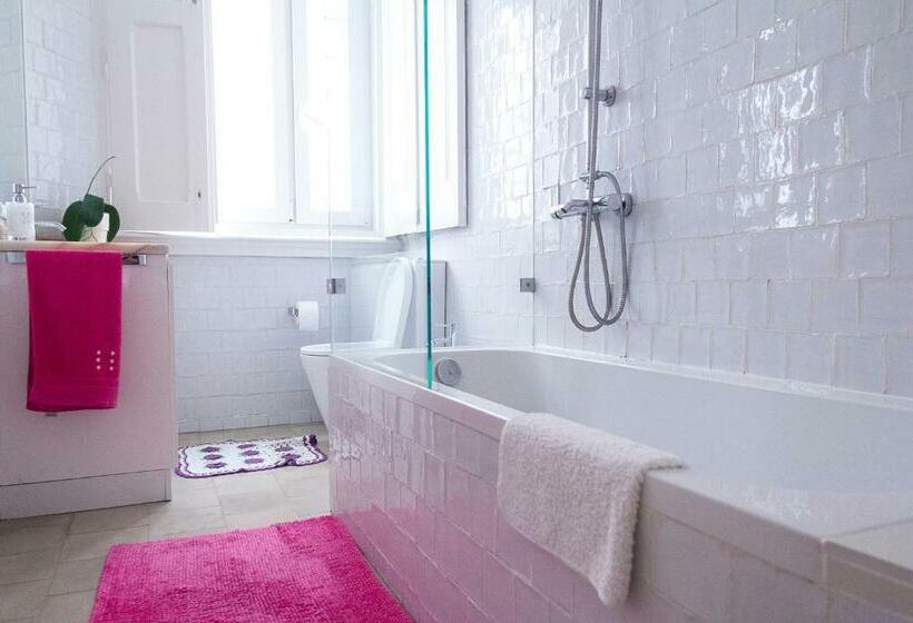 带共用浴室的标准房间, Guest House Amoreiras