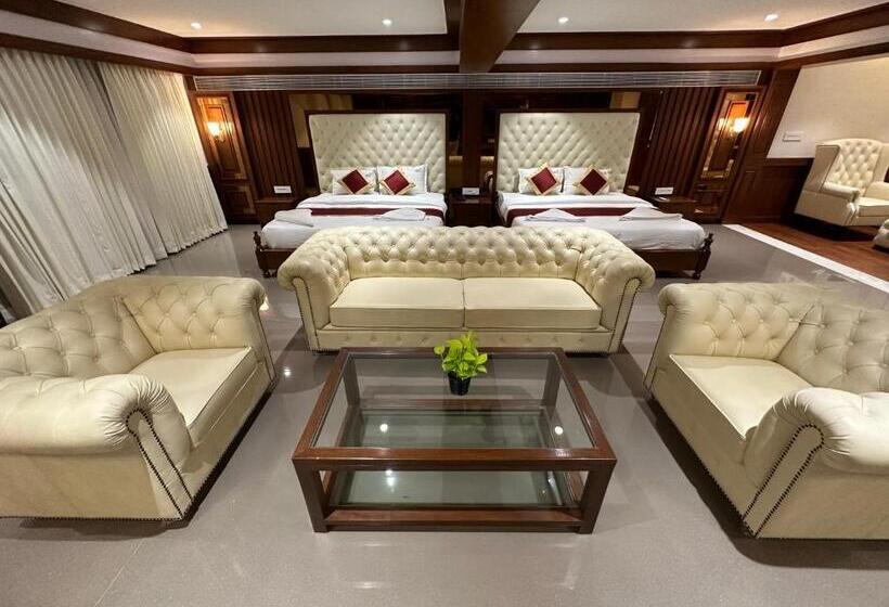 プレミアム４ベッドルーム, Holiday Valley Hotels And Resorts