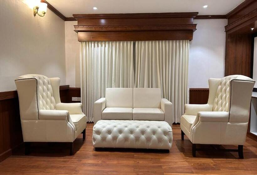 プレミアム４ベッドルーム, Holiday Valley Hotels And Resorts