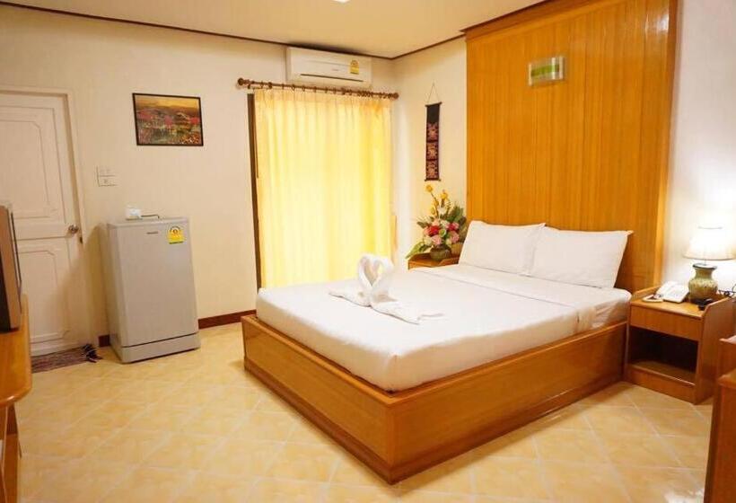 Quarto deluxe, โรงแรมพิมายบุรี Phimaiburi Apartment