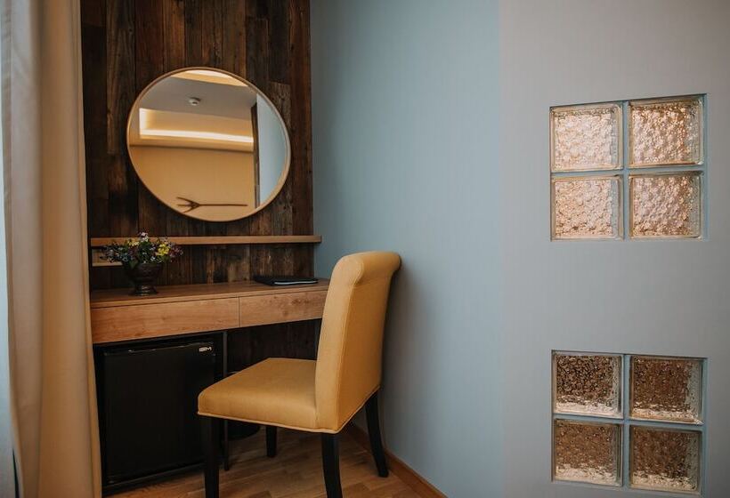 Номер Стандарт Двуспальная Кровать, Balvanyos Resort