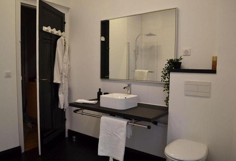 חדר סטנדרט, La Nieppoise