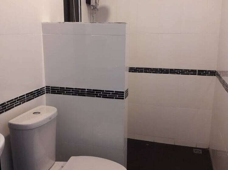 四人标准间, Ban Kiangnam Resort