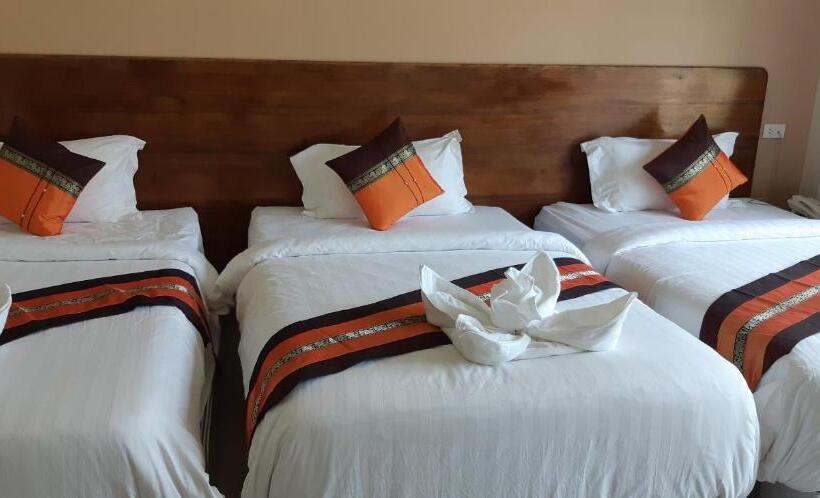 Номер Стандарт Трехместный, Hadthong Resort