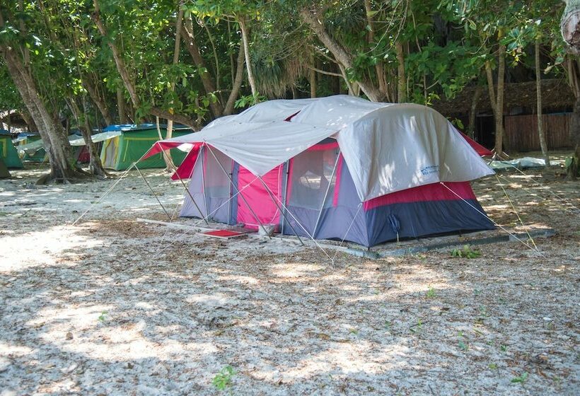 Standard Tent, Laoliang Beach