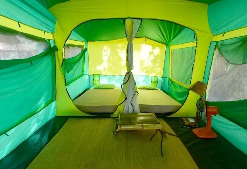 Standard Tent, Laoliang Beach