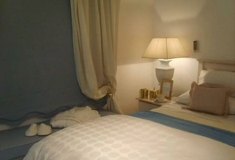 デラックスルーム, Emerald Guest House Springs