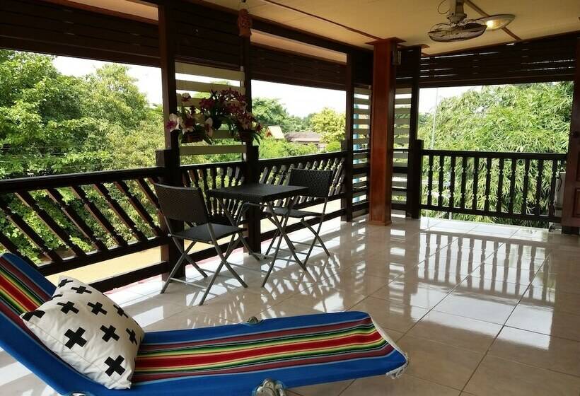 家庭间, Green Riverside Homestay