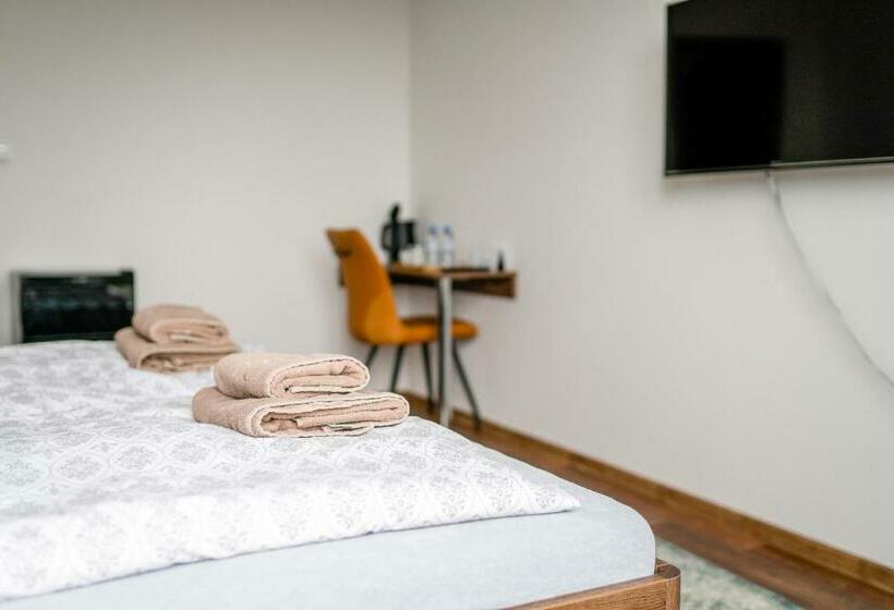 غرفة قياسية مطلة على الجبل, Jez&spi Plánice