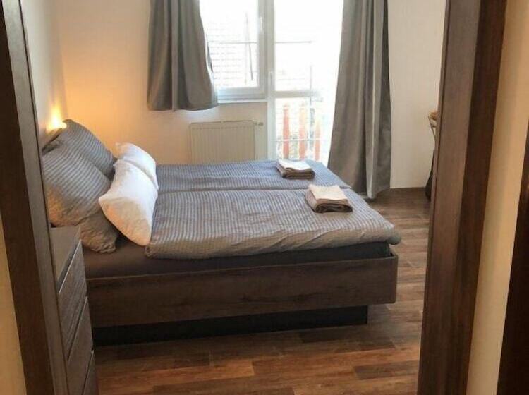 غرفة قياسية مطلة على الجبل, Jez&spi Plánice